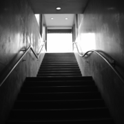 chutes dans les escaliers